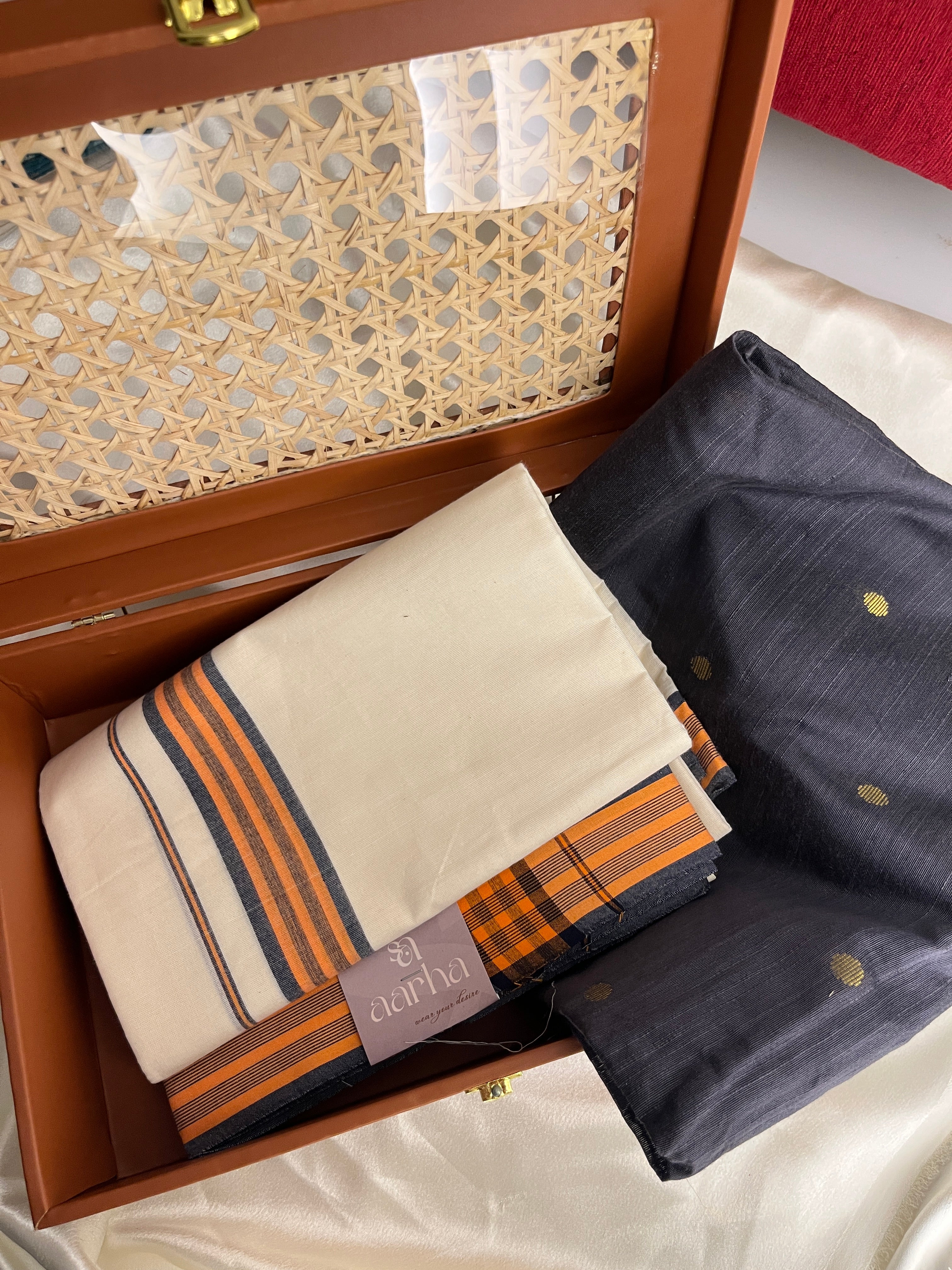 Ksm-005 orange and grey sett mundu with blouse piece