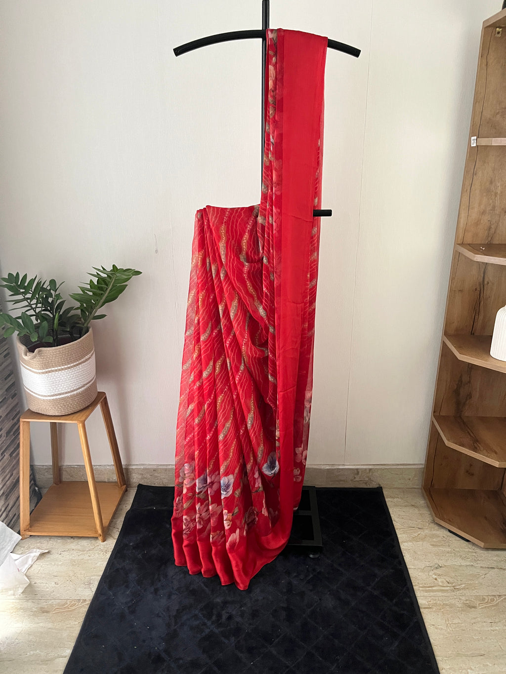 Sc-023 floral red chiffon saree