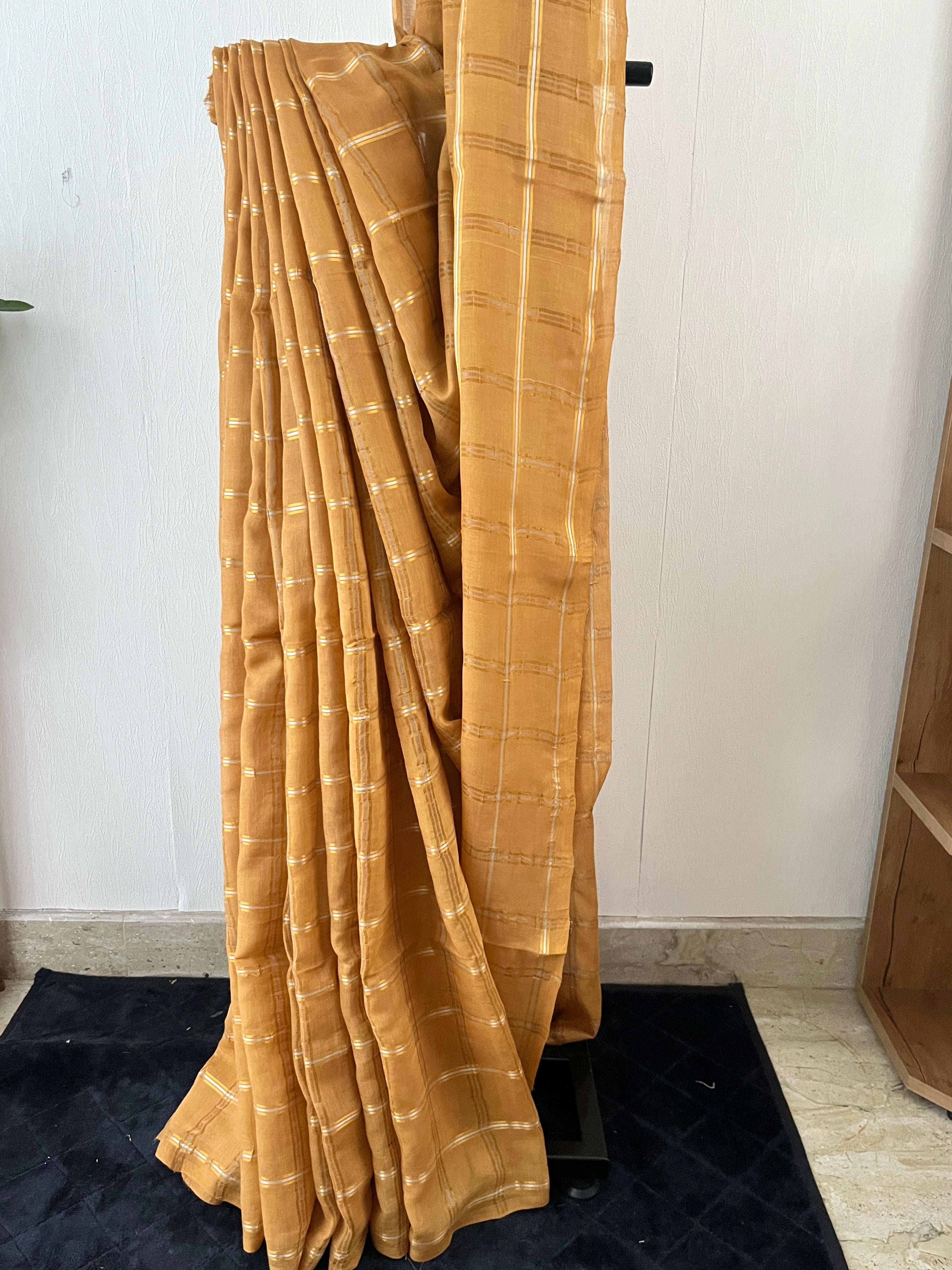 So-068 mustard with golden and silver check mul cottons usually doesnt saree