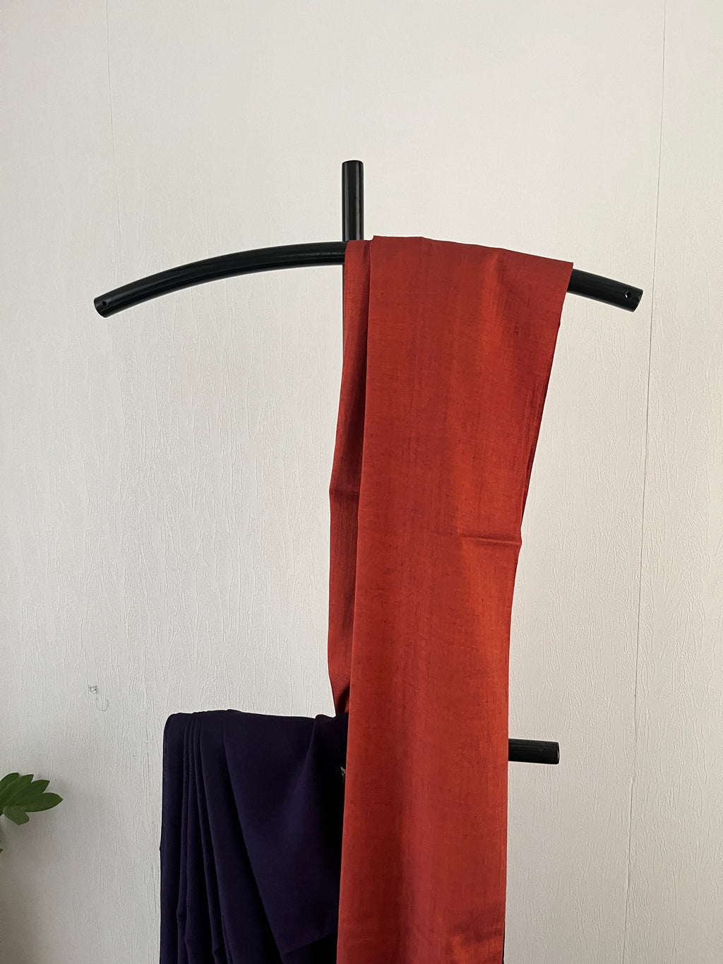 So-091 navy blue with rust brown mul cotton saree