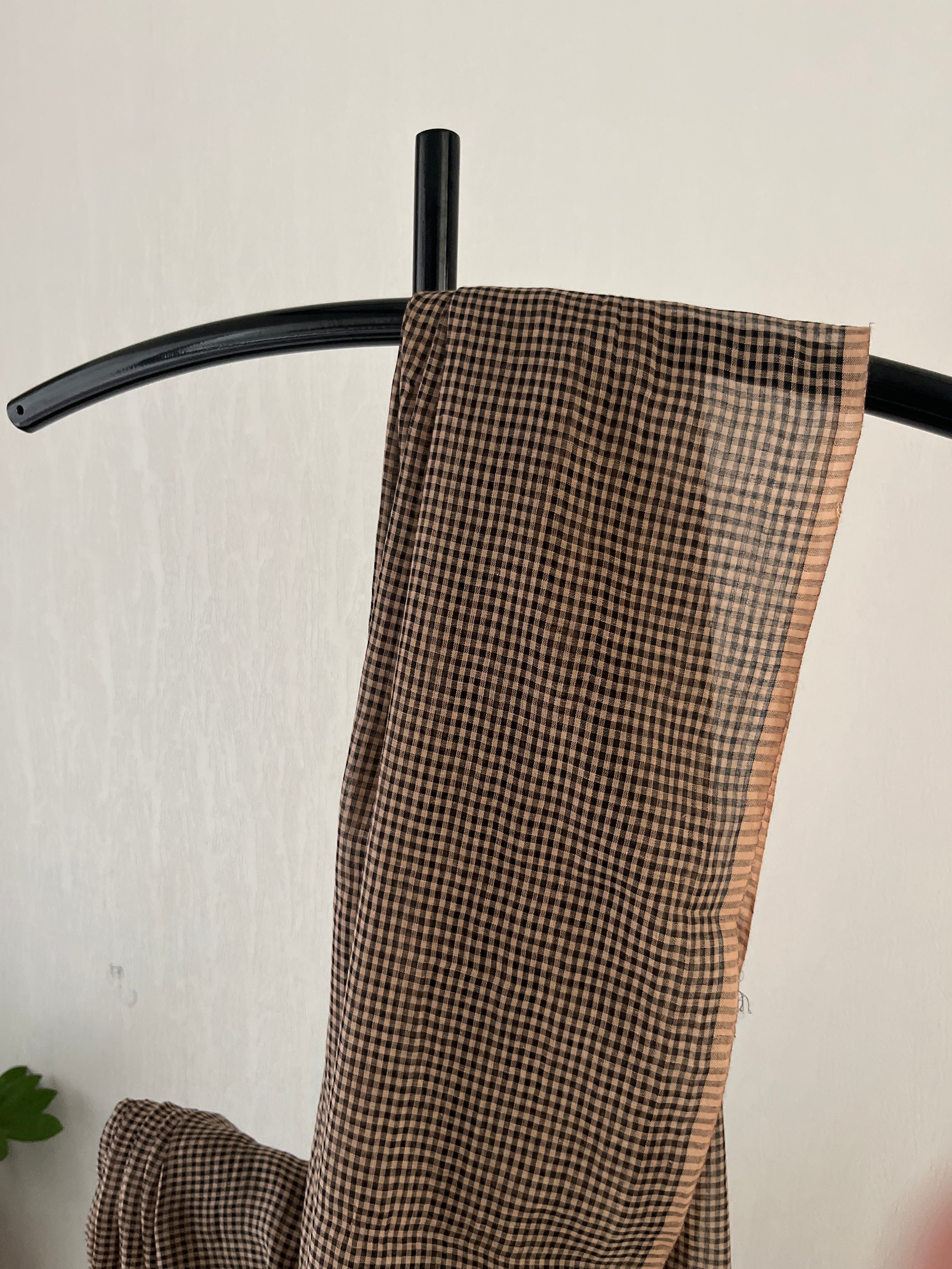 So-078 black and biscuit check mul cotton saree