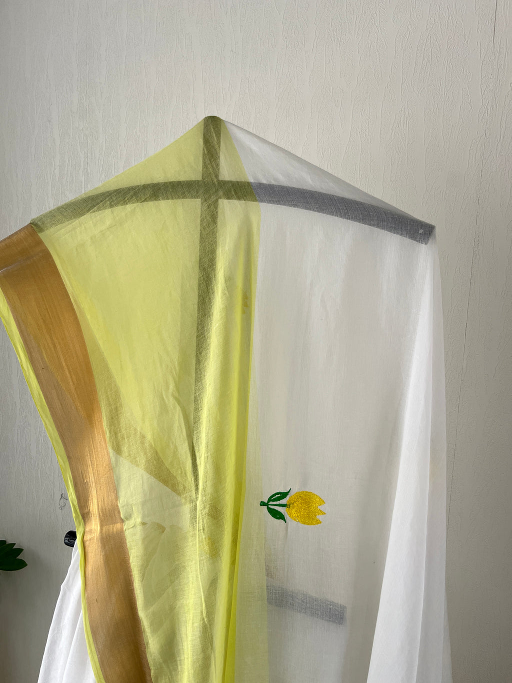 Sm-035 lemon yellow with embroidery mul cotton saree