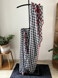 Sg-004 black with red border gingham