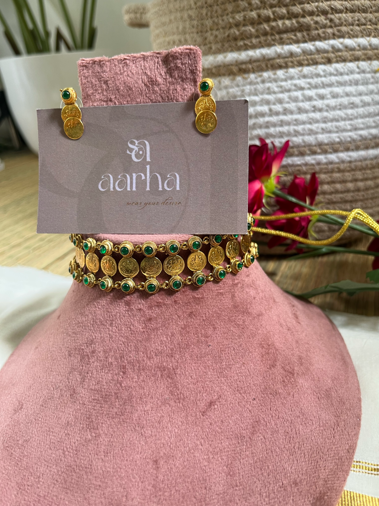 Emerald and Coin Choker | Jch-003