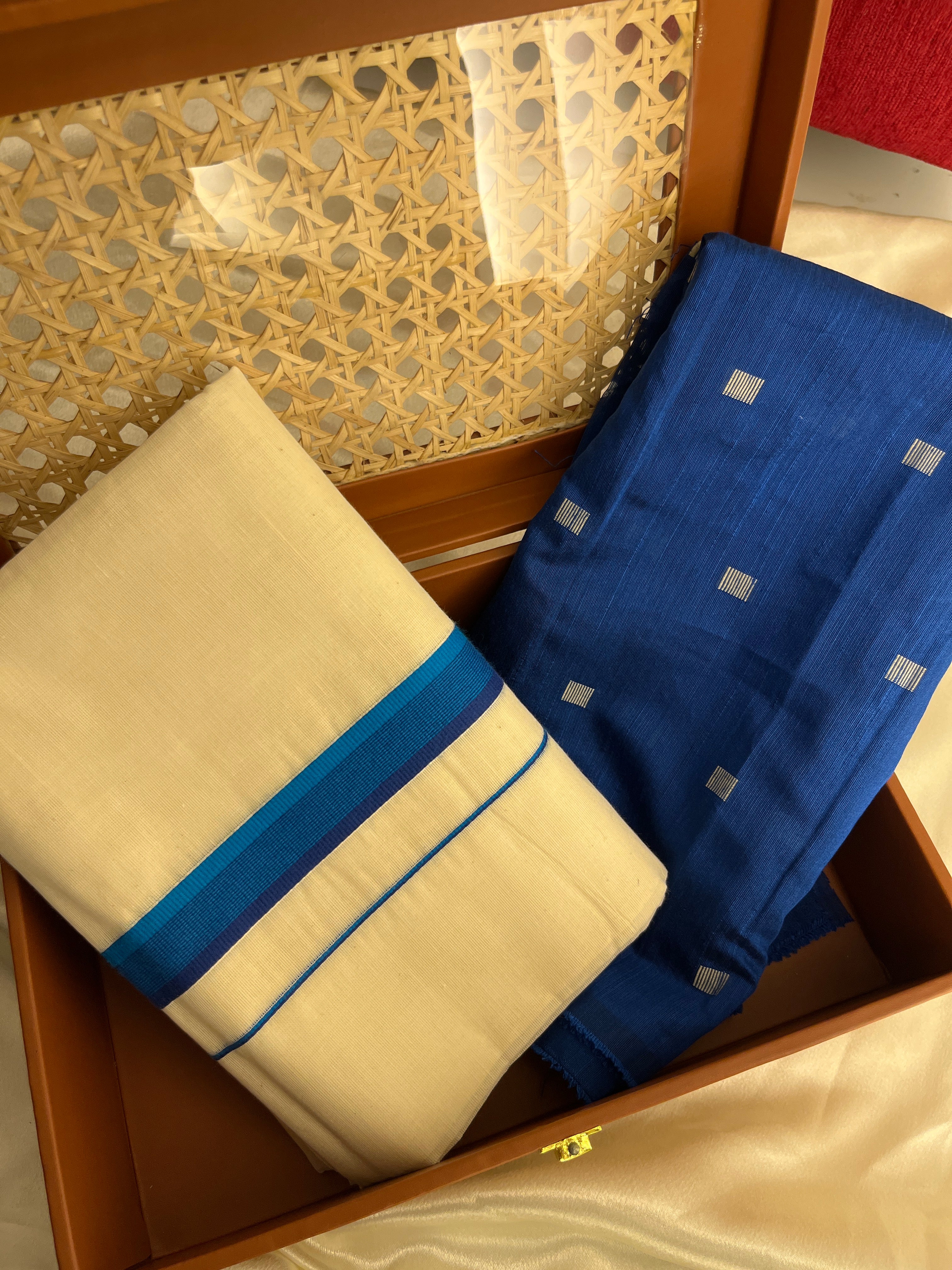 Ksm-003 shades of blue sett mundu with blouse piece
