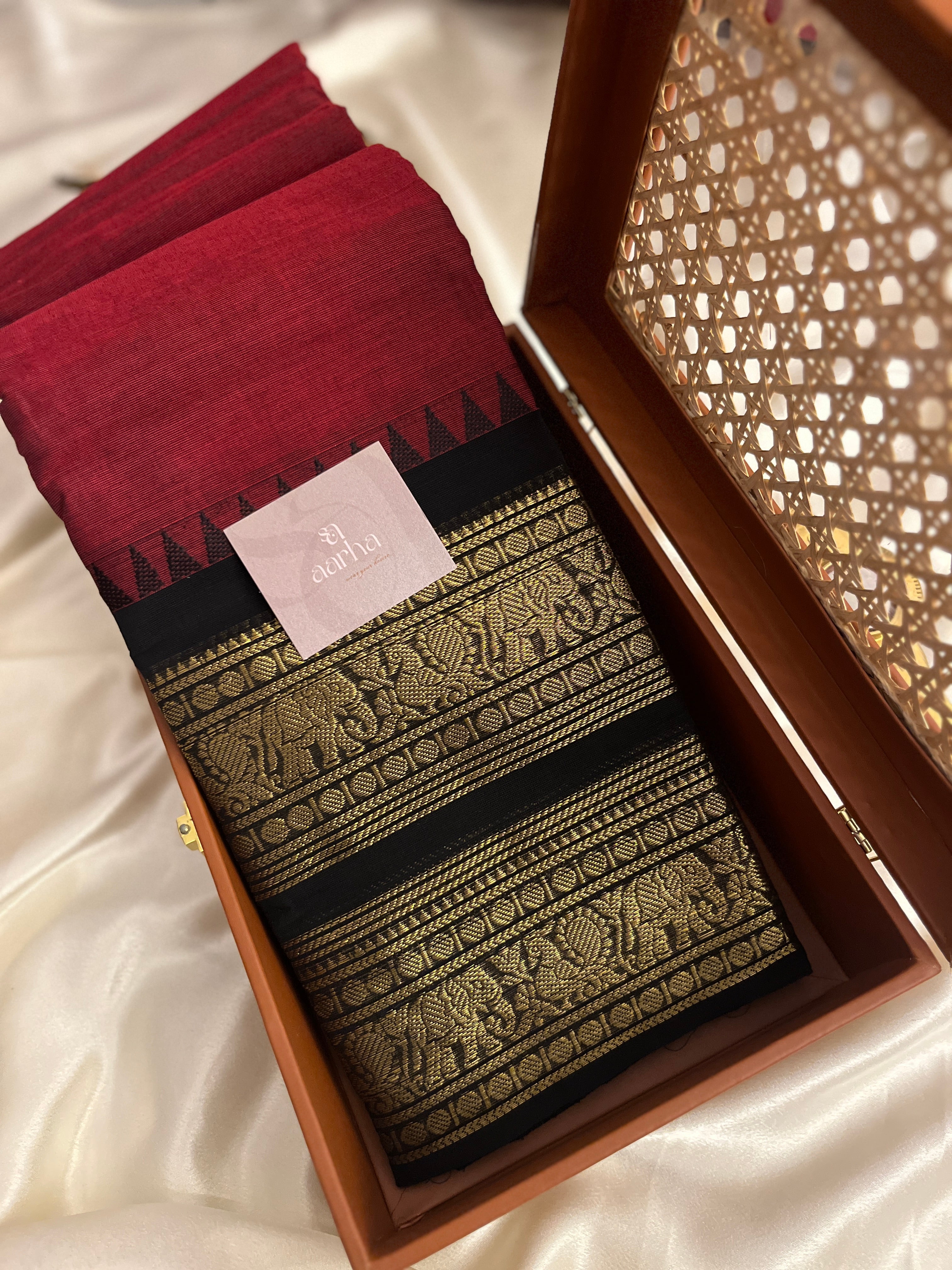 Snp-020- maroon with rettapettu black border Kanchi cotton