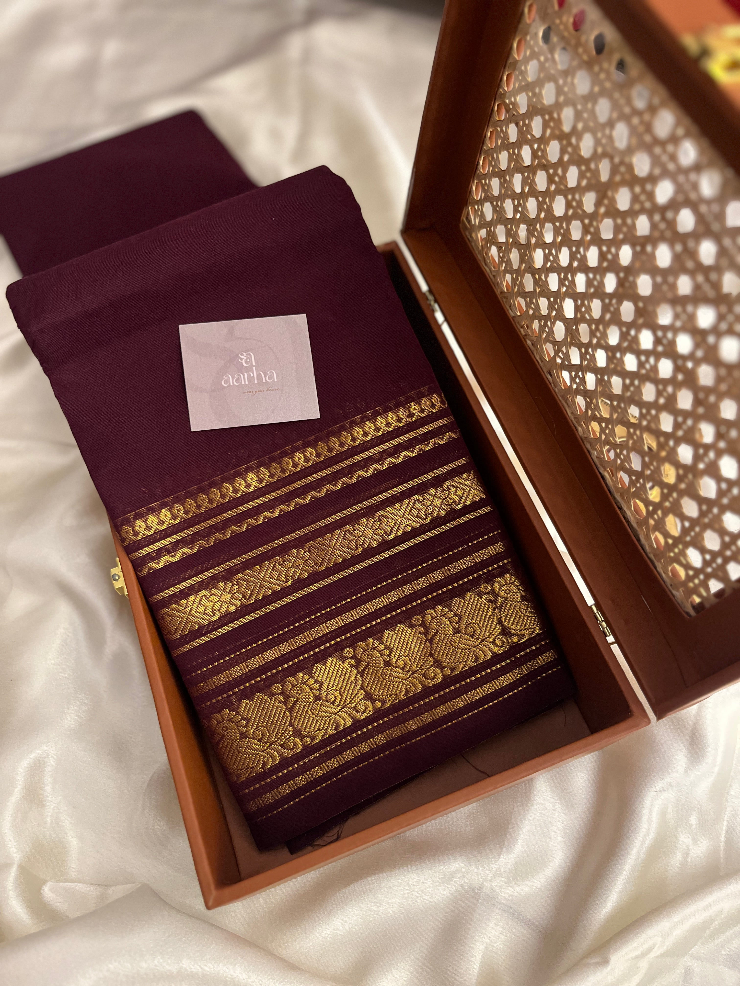 Snp-025 coffee border with veldhari pettu border Kanchi cotton