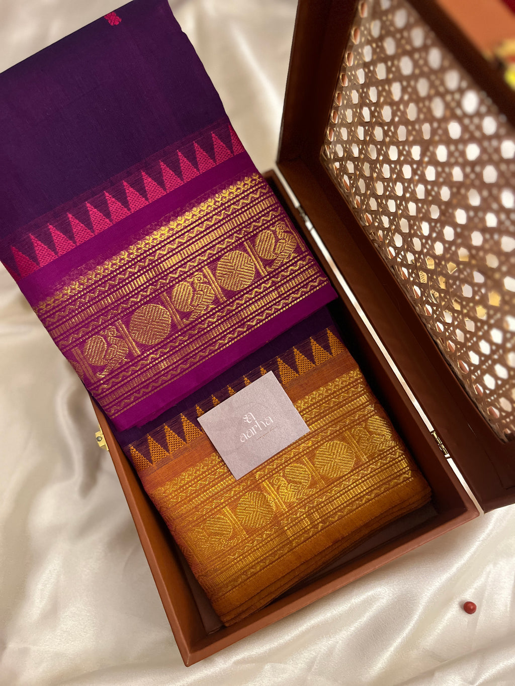 Snp-027 violet with vadamulla and mustard ganga jamuna border Kanchi cotton saree