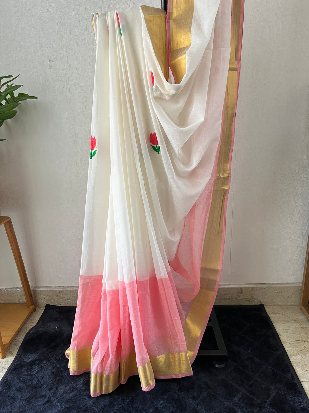 Sm-036 light rose with embroidery