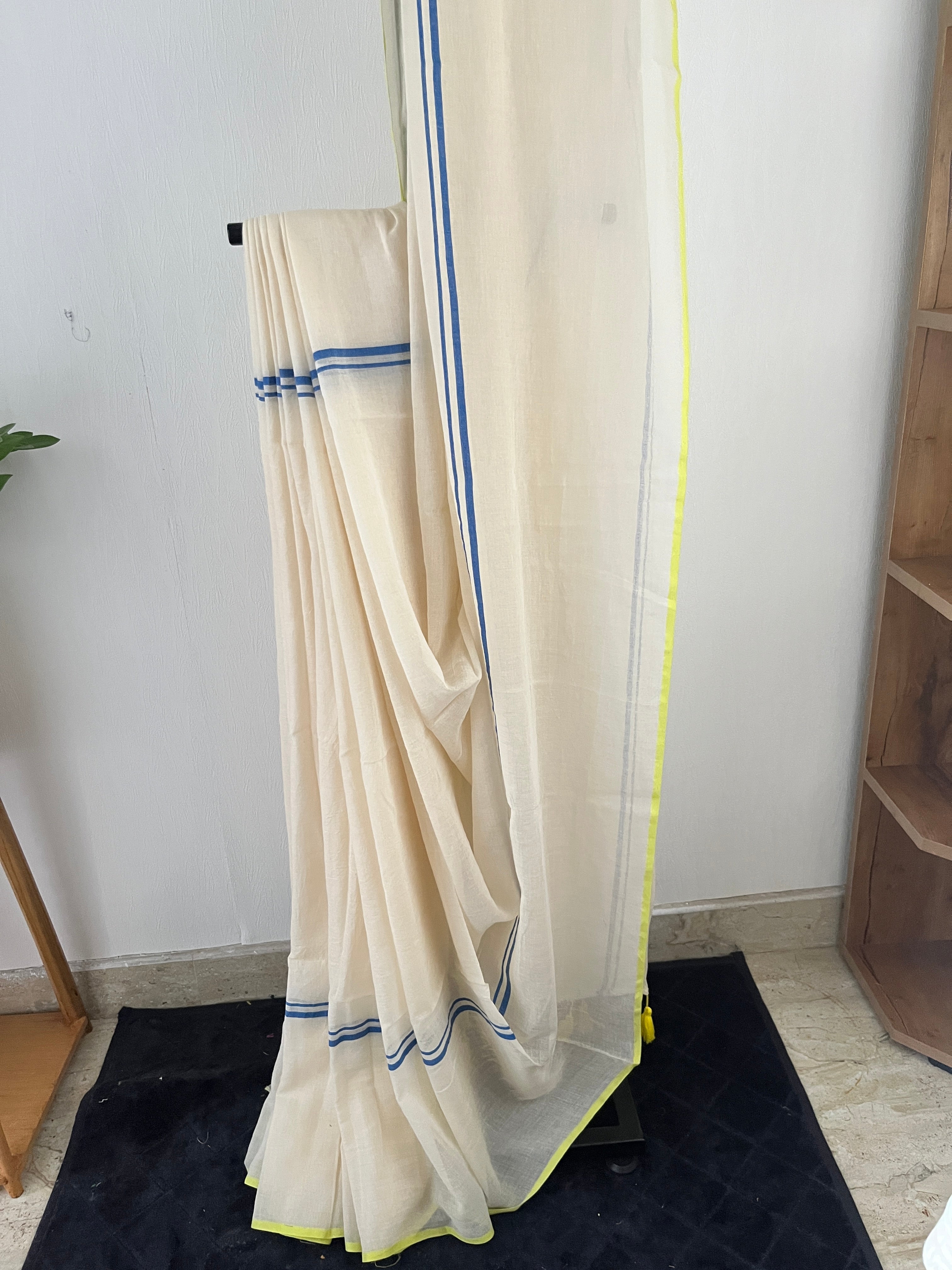 So-094 simple royal blue stripes with flourescent green selvedge