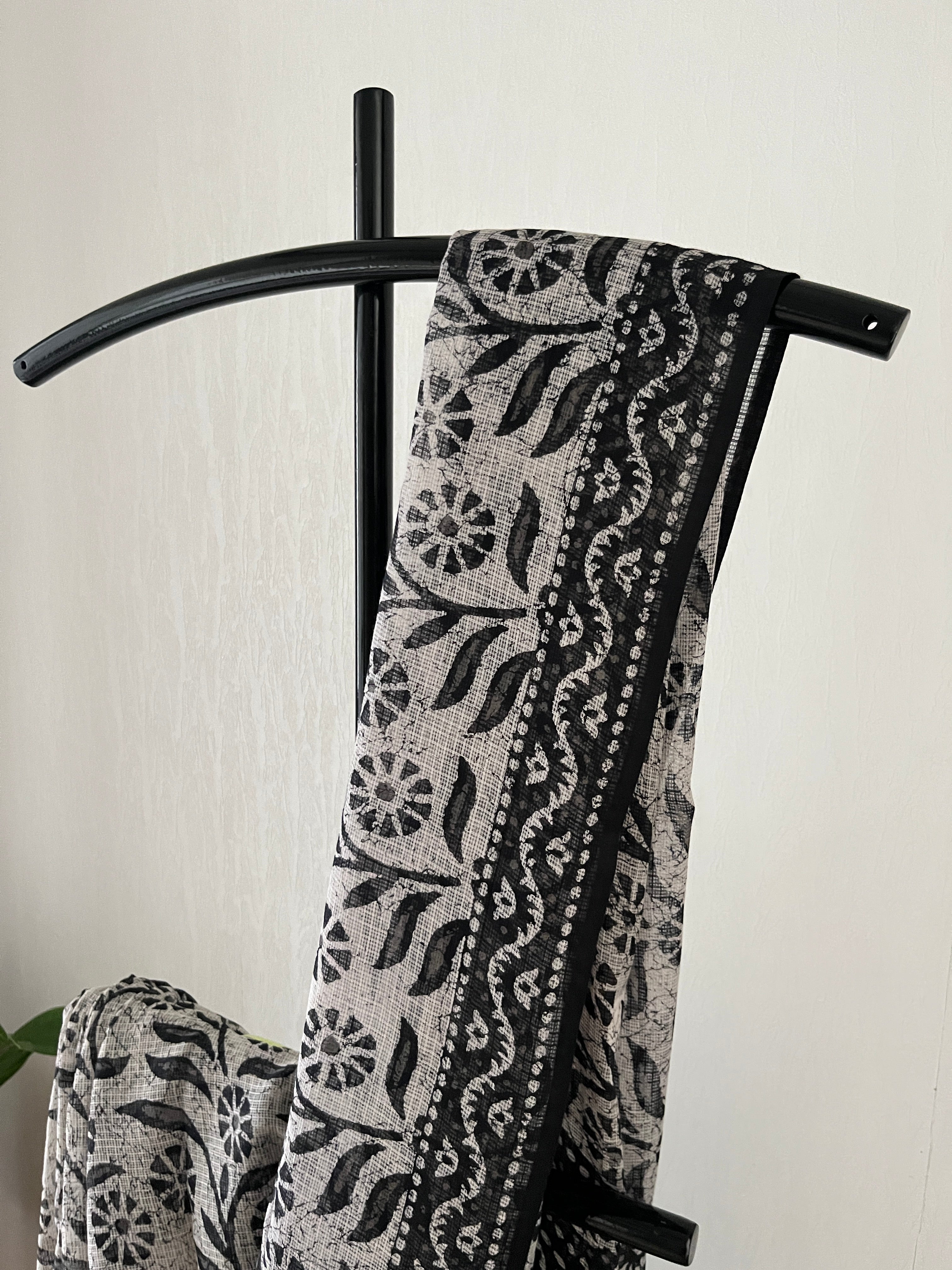 Black And White Kota Saree With Blouse Piece | Sk-003