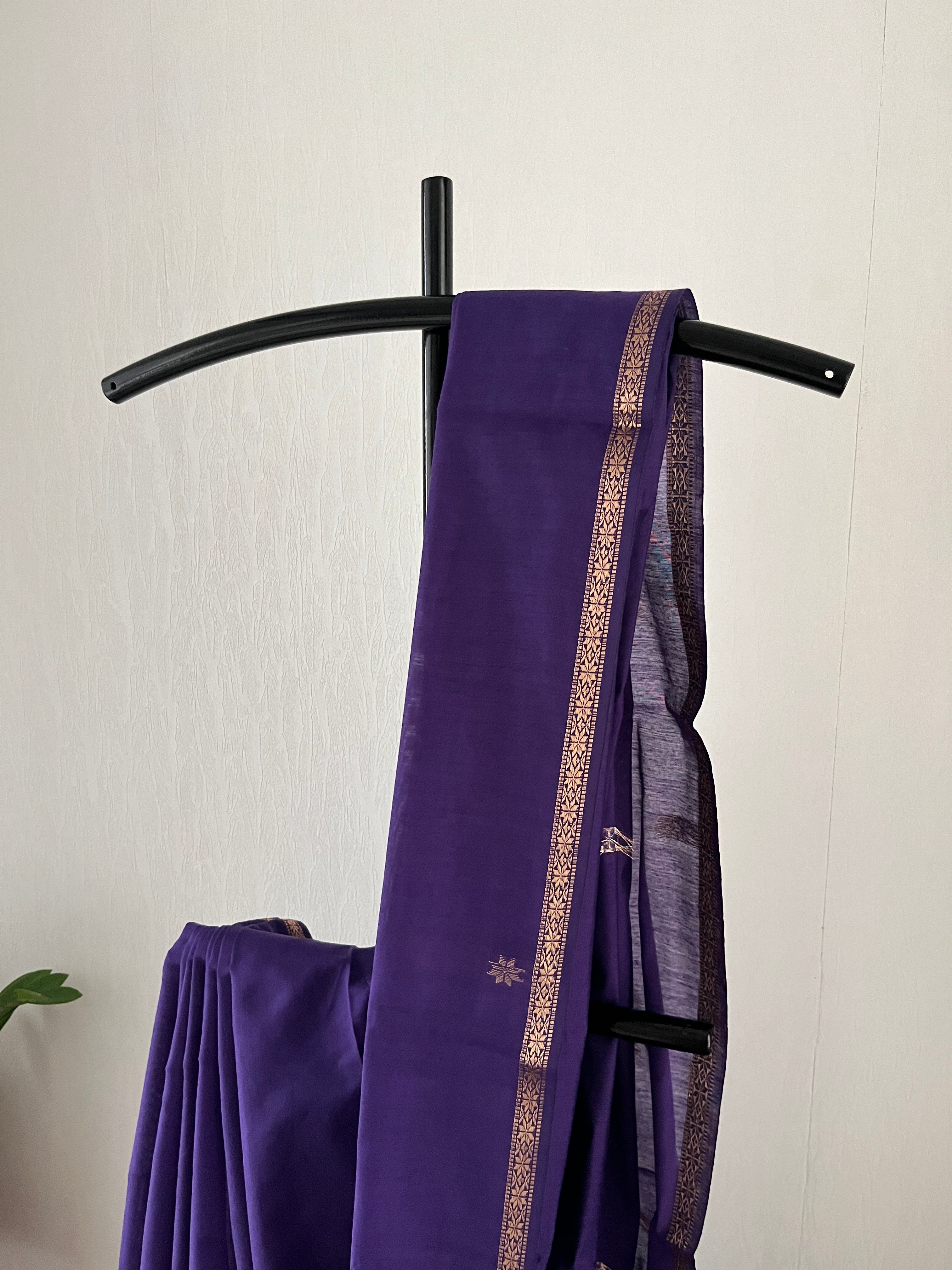 Violet And Green Maheswari Silk Saree With Blouse Piece | Sms-001