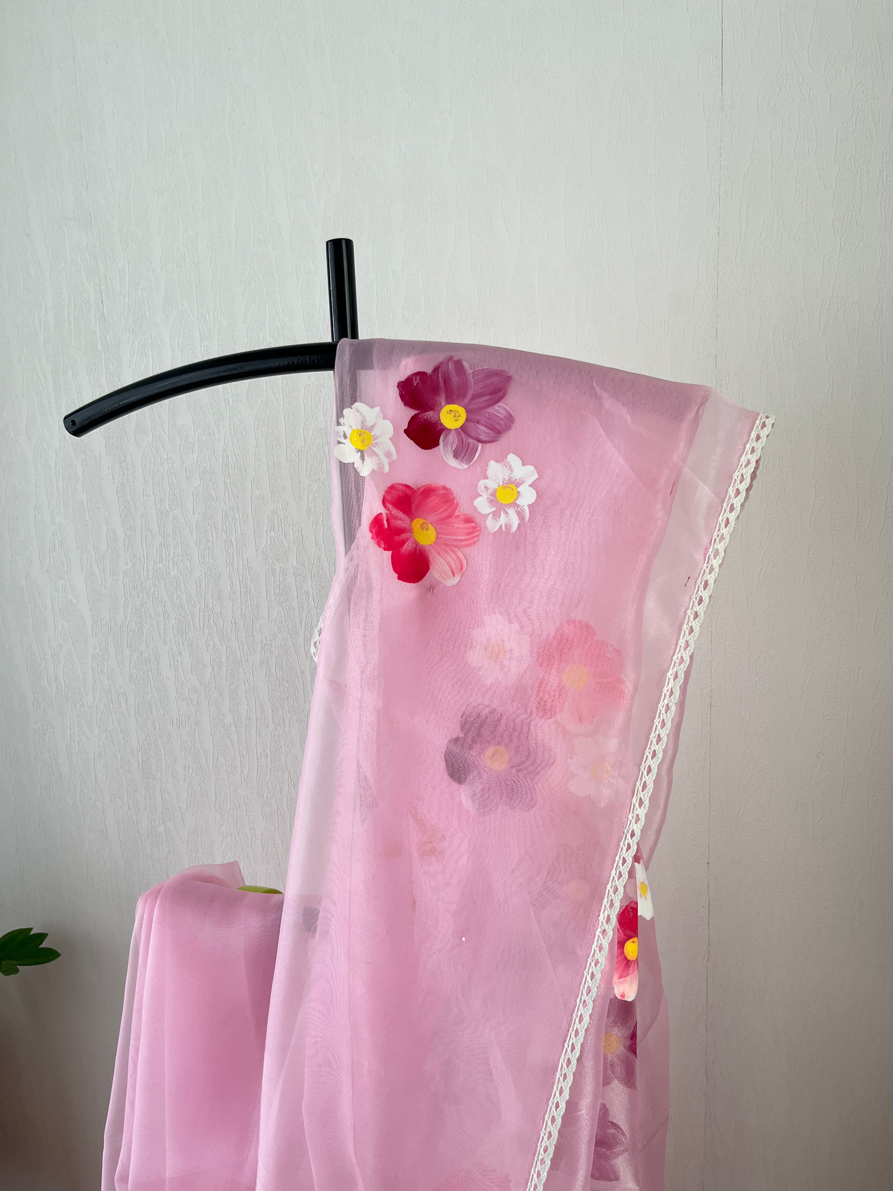 Pastel Pink Semi Organza Floral Saree With Blouse Piece | So-002