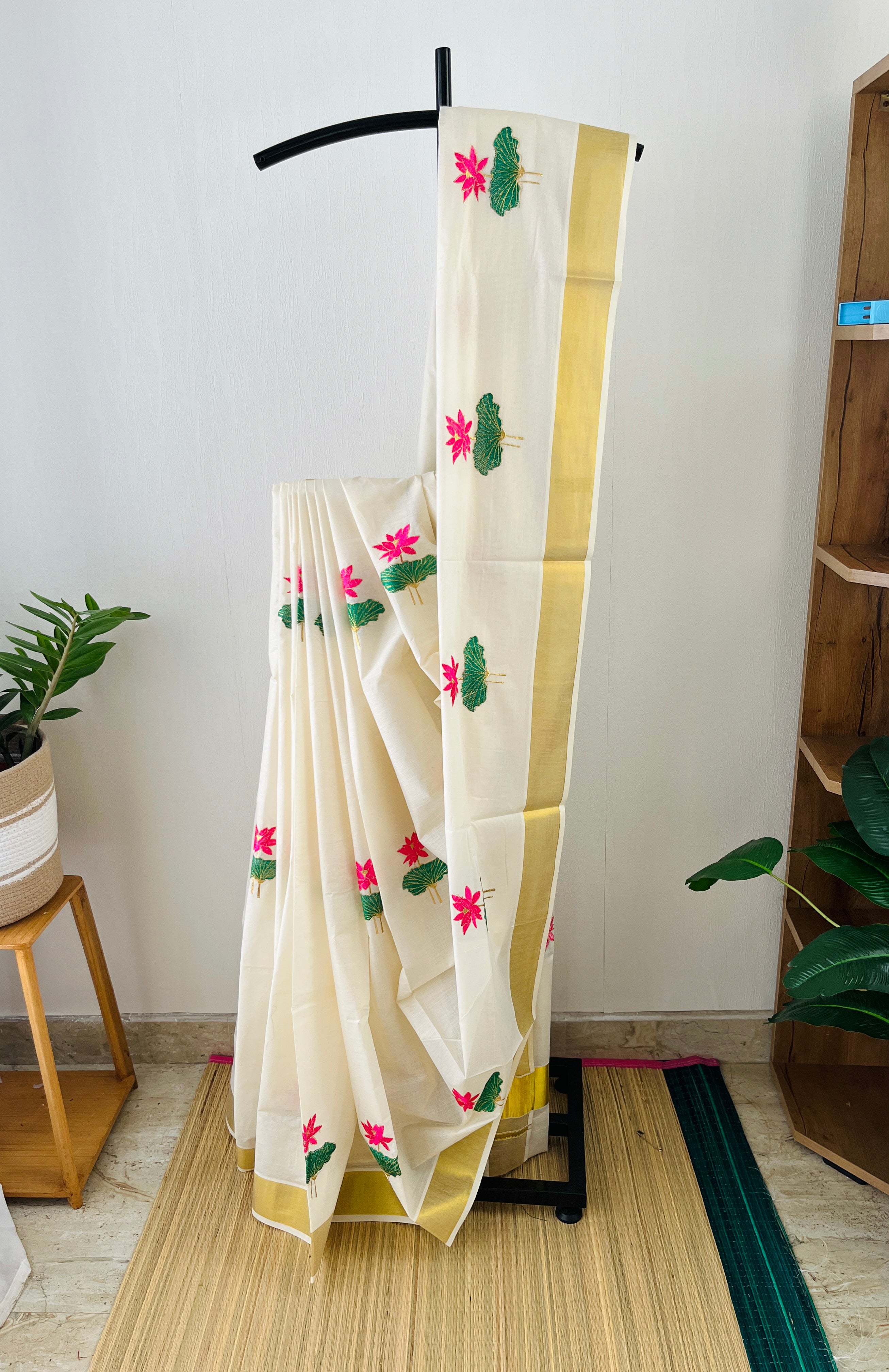 Lotus Embroidery | Ks-001