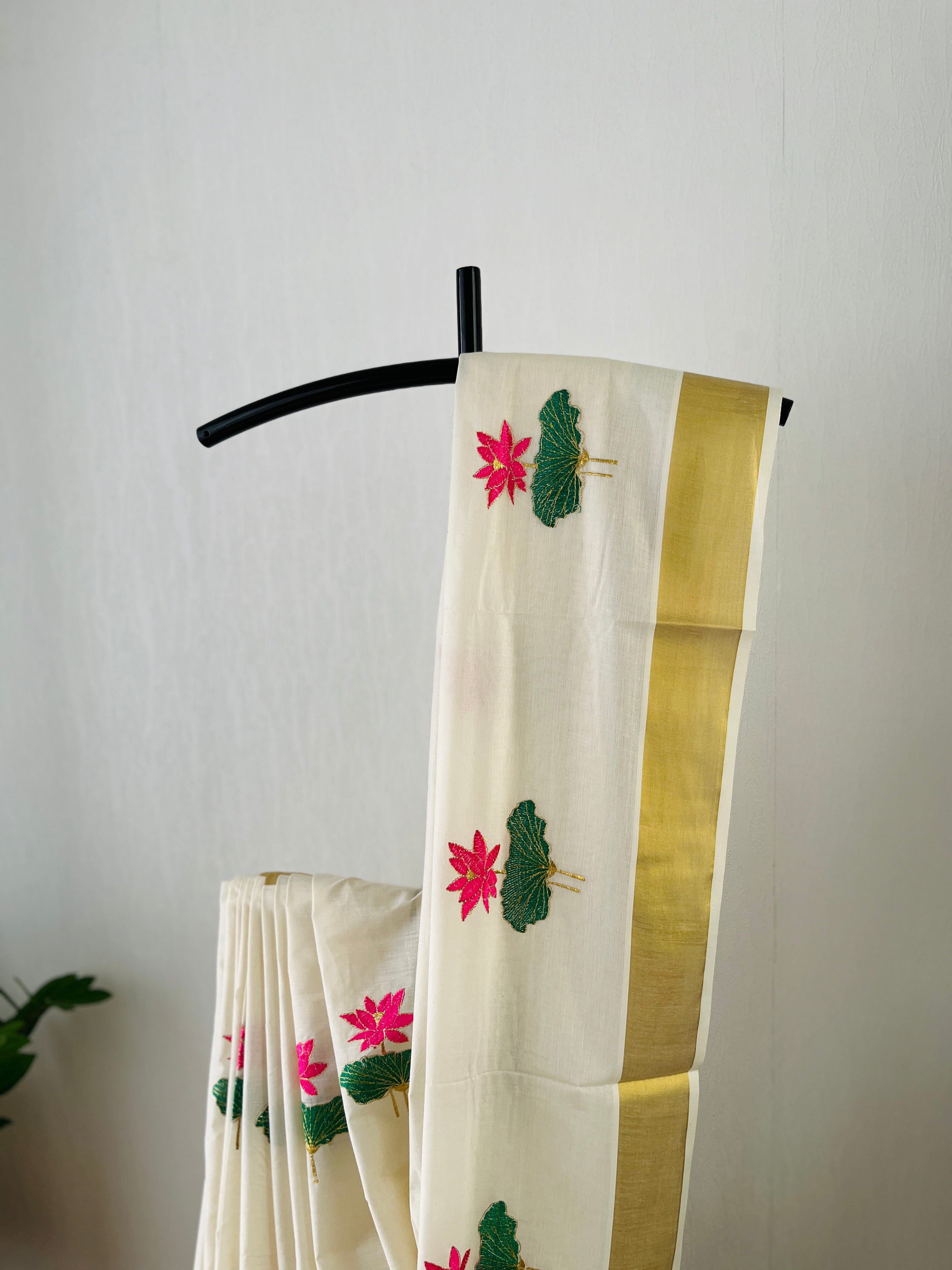 Lotus Embroidery | Ks-001