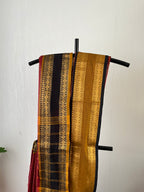 Snp-018 maroon ganga jamuna kattam design