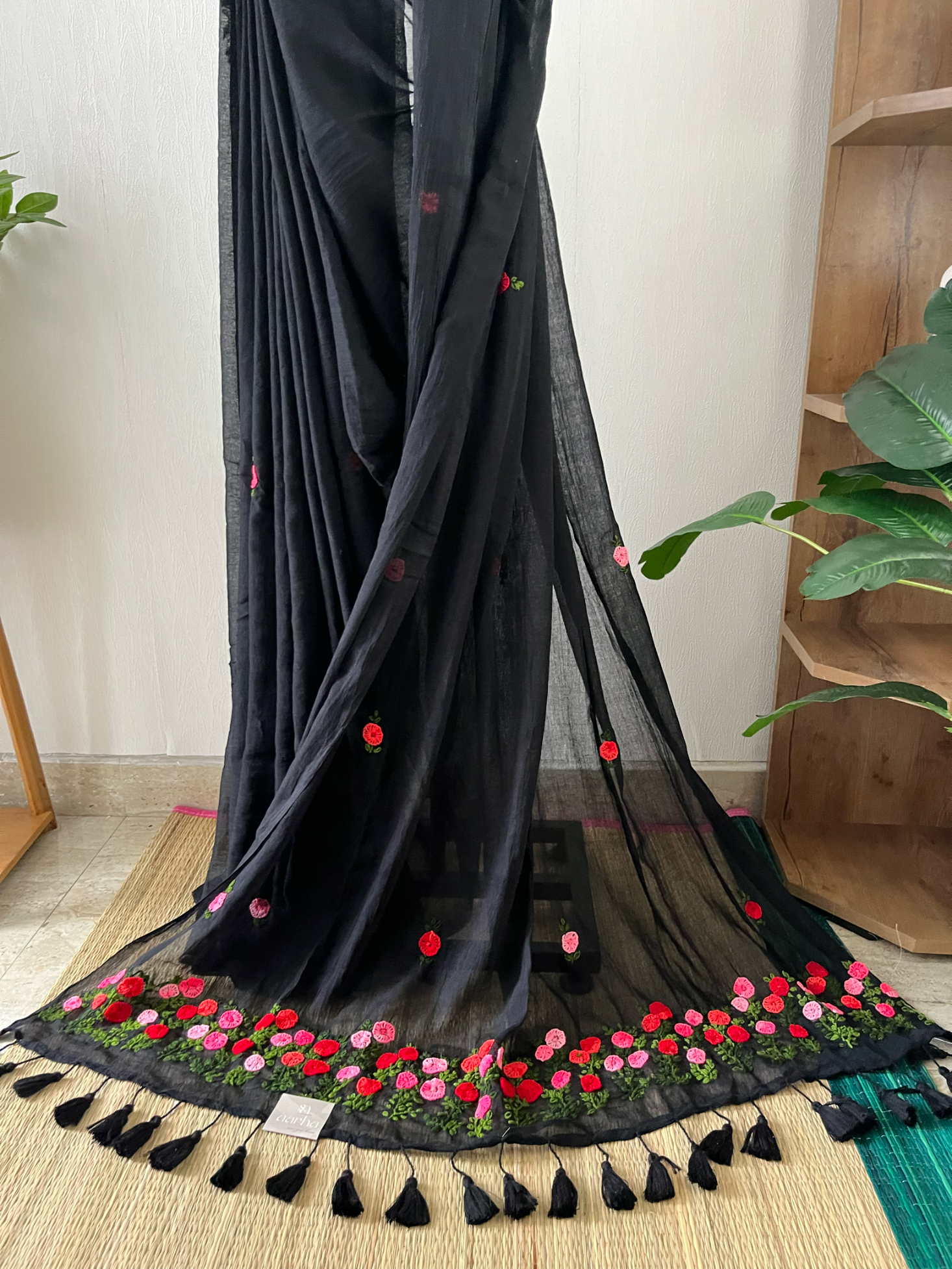 Black Floral Crochet | Sm-004