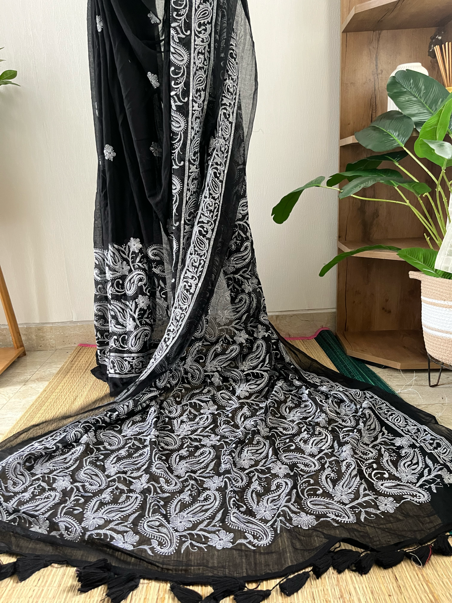 Black & White Chikankari | Sm-014