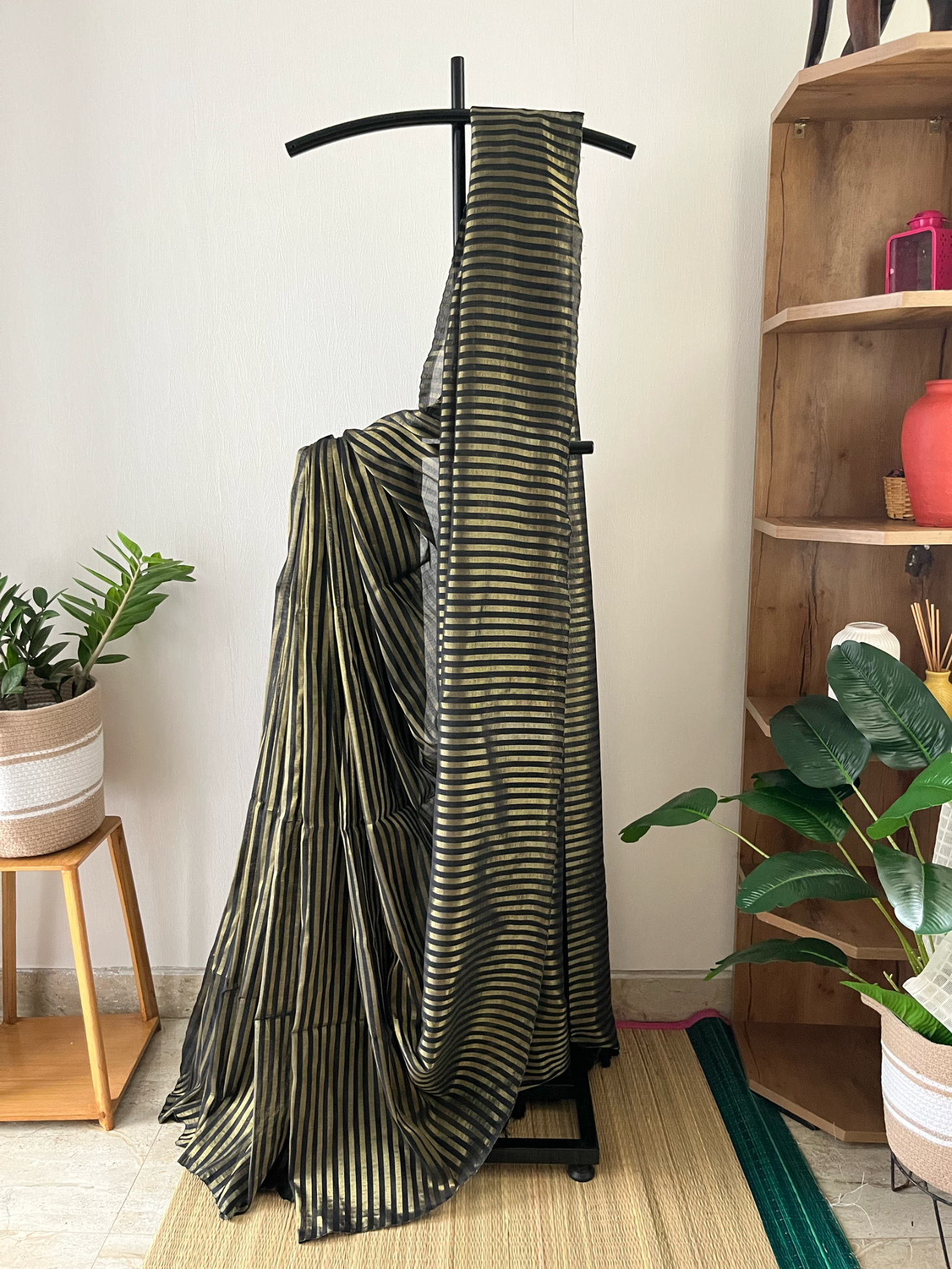 Lehariya Black Mul Tissue | Sm-016