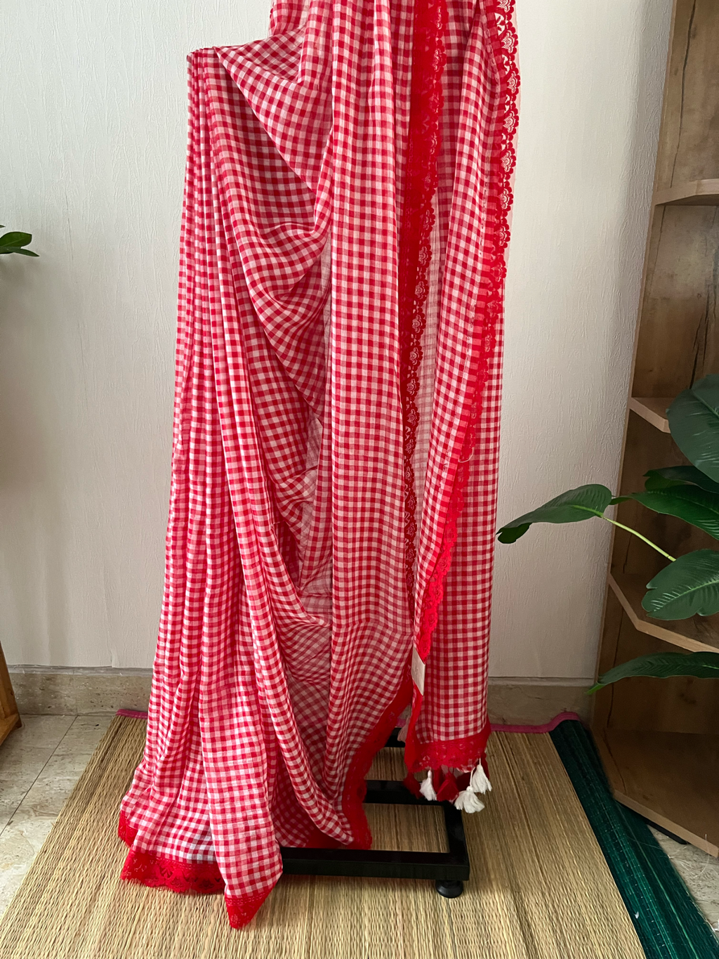 Red Check | Sm-011