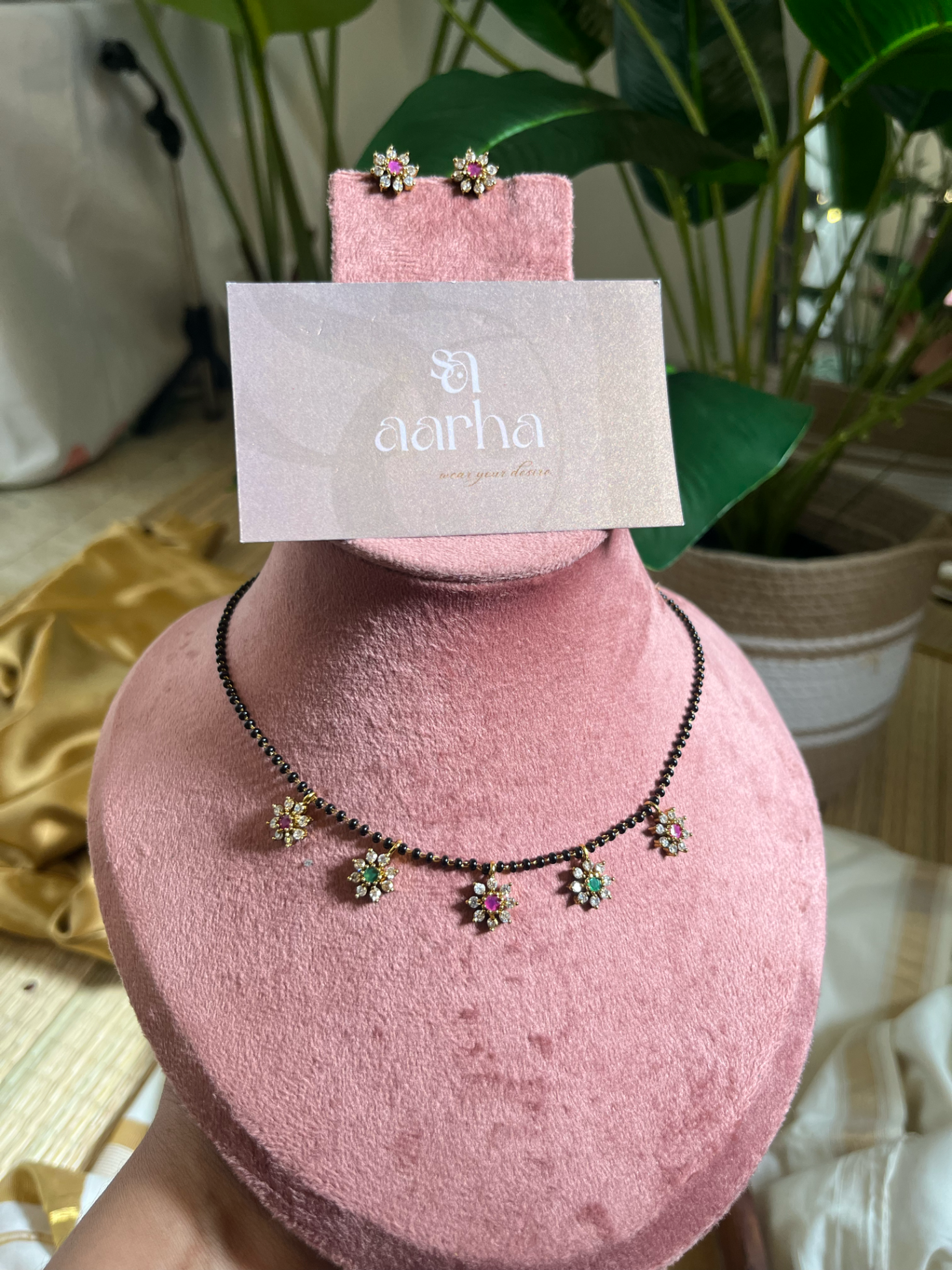 Karimani Floral Necklace | Jn-012