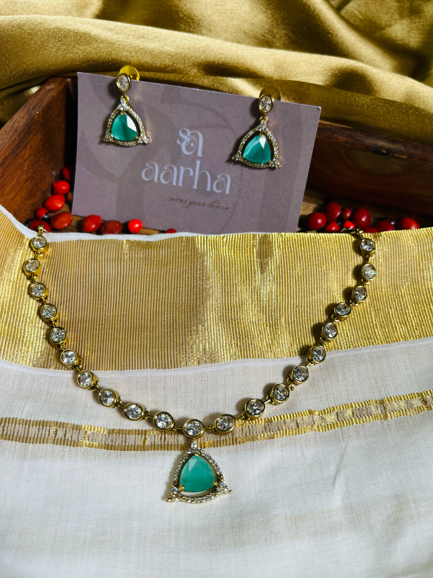 Green Victorian And Polki Necklace | Jn-006