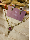 Single Ruby Stone Victorian | N016